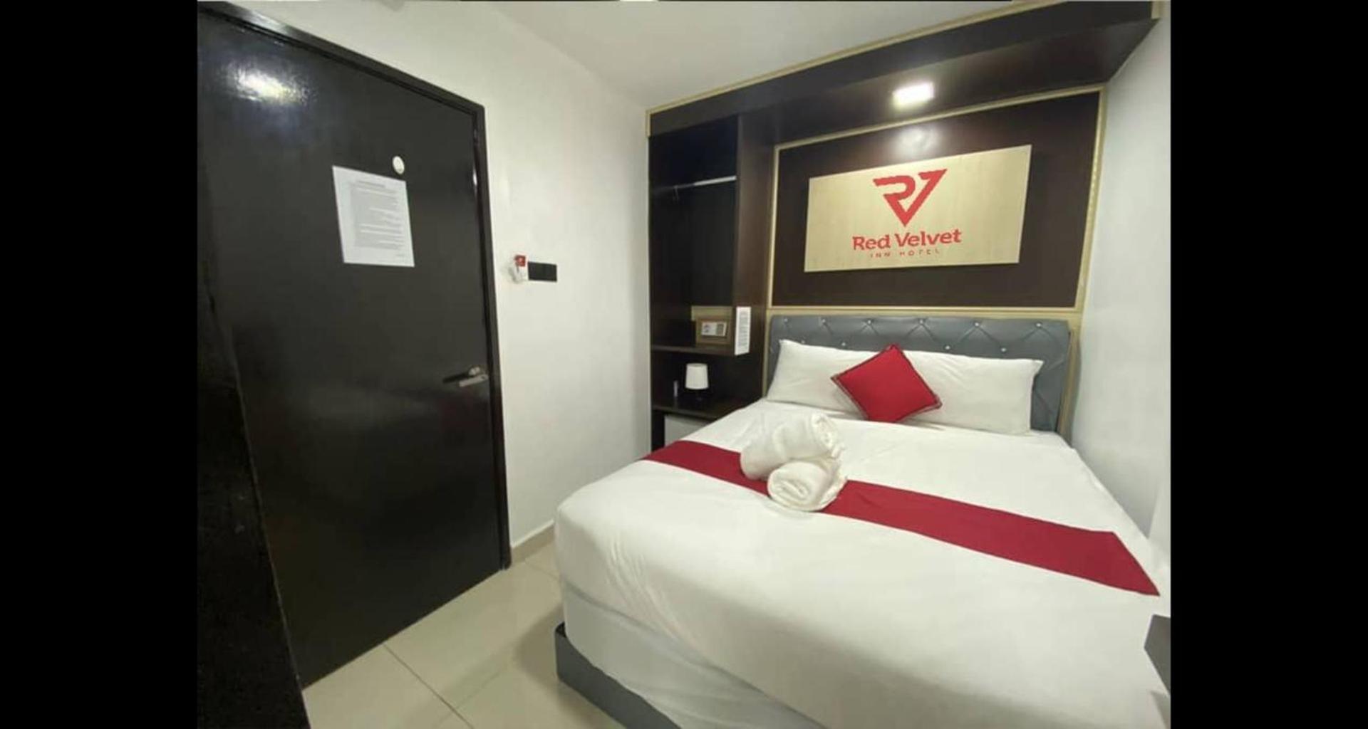 Red Velvet Inn Bukit Bintang Kuala Lumpur Exterior photo